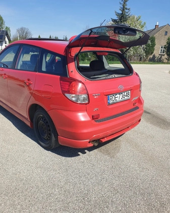 Toyota Matrix cena 11900 przebieg: 185000, rok produkcji 2004 z Syców małe 154